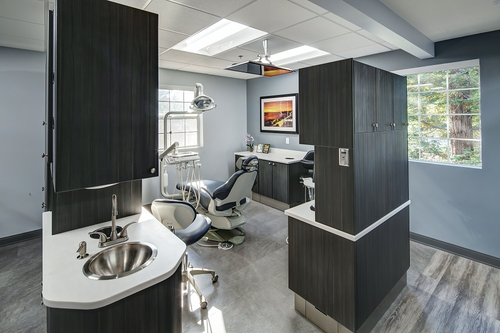 Bright, comfortable treatment rooms